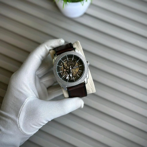 Analog Automatic Top Quality Collection With High Quality Strap Best Finishing Body & Case - White