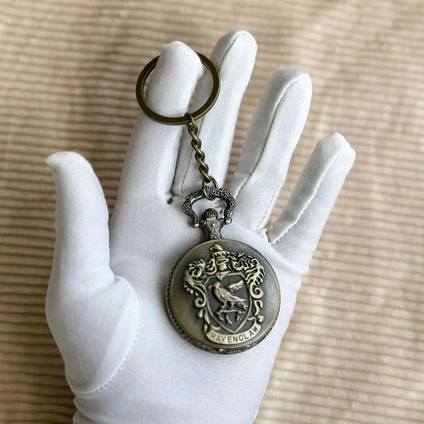 Vintage Pocket Watch Keychain | Retro Design | Quartz Movement | Gift Choice - Raven Crest