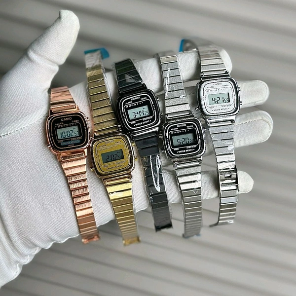 Digital High Quality Quartz Movement Watch Collection With High Quality Strap Best finishing Body & Case - Silver