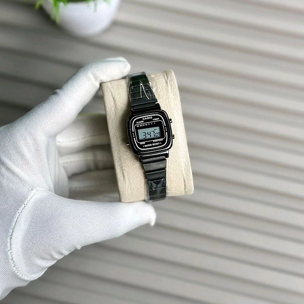 Digital High Quality Quartz Movement Watch Collection With High Quality Strap Best finishing Body & Case - Black