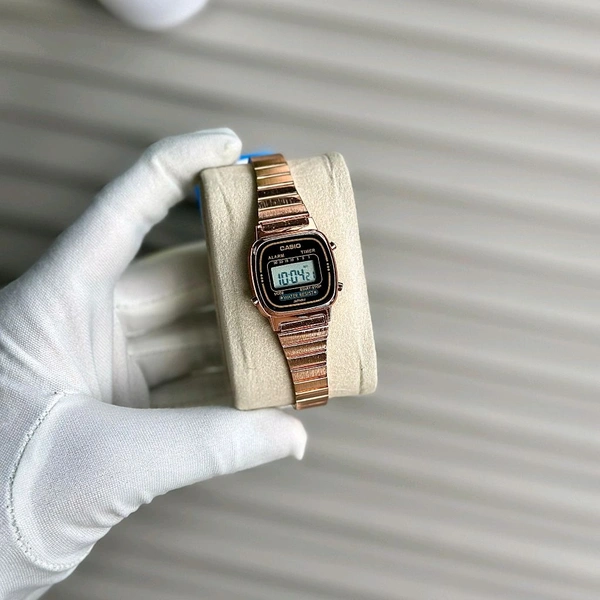 Digital High Quality Quartz Movement Watch Collection With High Quality Strap Best finishing Body & Case - Copper