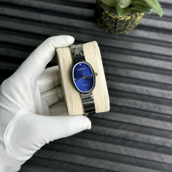 Analog Slim High Quality Quartz Movement Watch - SRB3