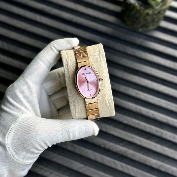 Analog Slim High Quality Quartz Movement Watch - SRB5