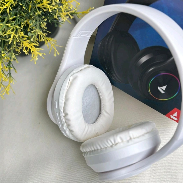 Wireless Earphone Headphones With Microphone Lightweight, For Music Lovers & Professionals - Suitable for Travel, Office & Home, 5-6 Hours Playback Time, High Quality Model - Black