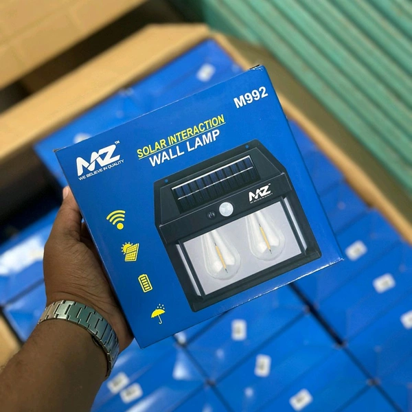 Solar Interaction Wall Lamp M992 – Ultra Bright Dual LED | 1500mAh Battery | Motion Sensor