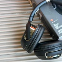 New Wireless Headphones With ANC – BT Earphone, Over Ear Headphones With Built-in Mic - Upto 8 Hours Playtime, Heavy Sound And Bass Quality, Perfect For Everyday Use - Black