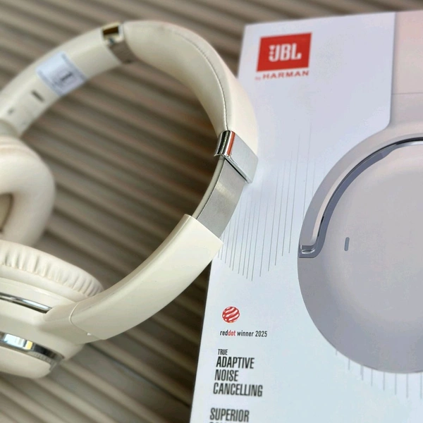 New Wireless Headphones With ANC – BT Earphone, Over Ear Headphones With Built-in Mic - Upto 8 Hours Playtime, Heavy Sound And Bass Quality, Perfect For Everyday Use - White