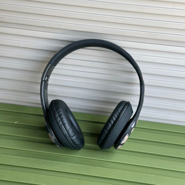 Bluetooth On Ear Headphones with Mic with 6 Hours Battery Backup, Original Box Packaging - Black