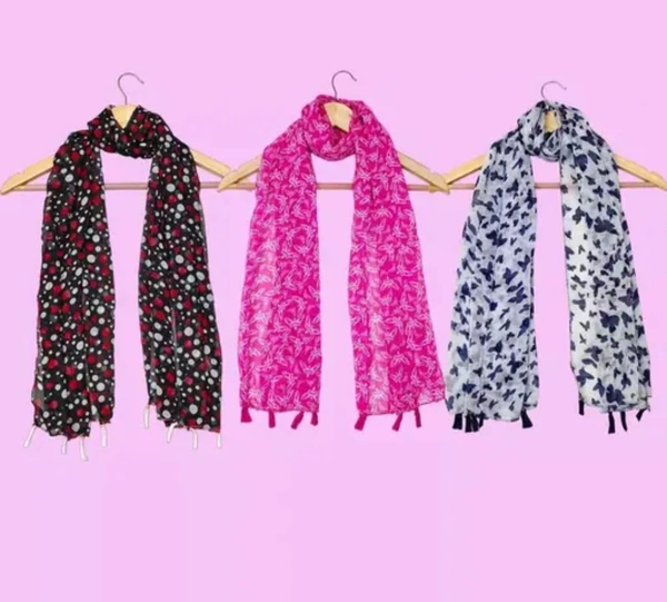 Classy Stylish Women Dupattas pack of 3Name: Classy Stylish Women Dupattas pack of 3Fabric: GeorgettePattern: PrintedNet Quantity (N): 3Sizes:Free Size (Length Size: 1.6 m) Country of Origin: India - Free, Burnt Umber