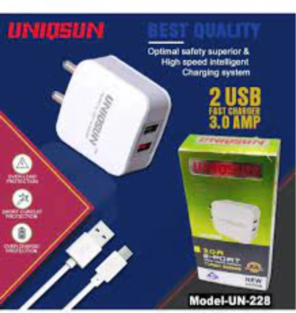 UNIQSUN UN 228 3.0AMP FAST CHARGER WITH DATA CABLE - YES