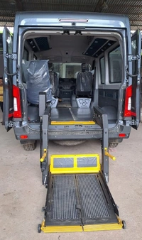 Hydraulic Wheelchair  Lift