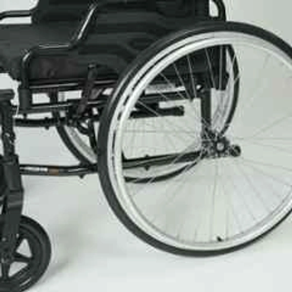Freedom 3000 Premium Wheelchair - Standard, 18 inches