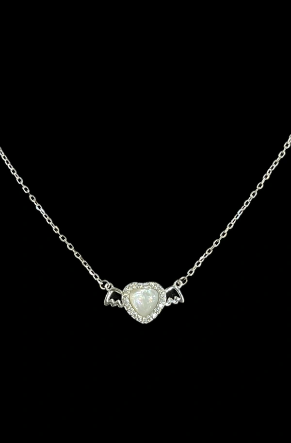Ladies Silver Heart Pendant With Chain - 18 Inches, 3 Grams