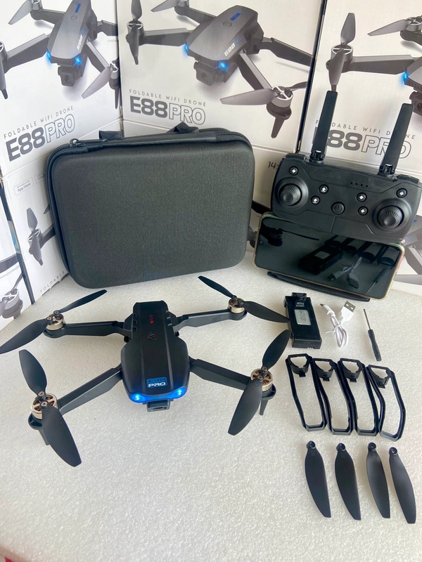 E99 Pro Brushless Drone