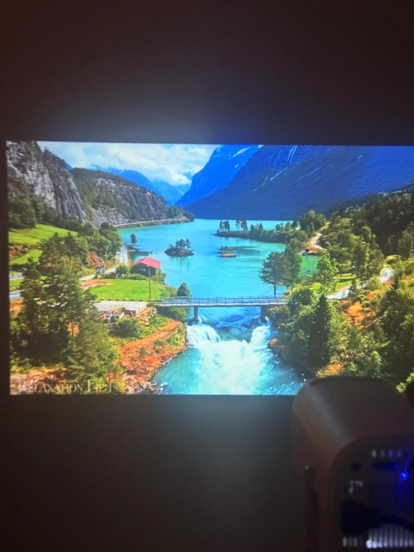 S40 Android 2k Projector