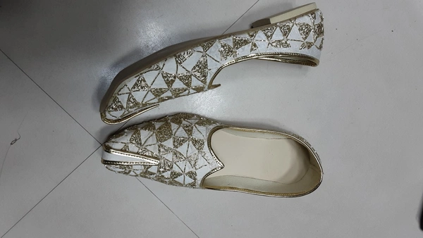 RAJWADI MOJDI - 6 7 8 9 10 11 12, GOLD
