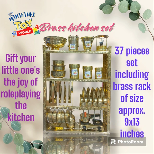 Brass Kitchen Set With 37 Pieces  - 9x13 Inches