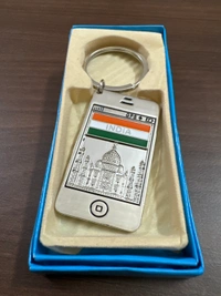 Smartphone Keychain with Taj Mahal Charm