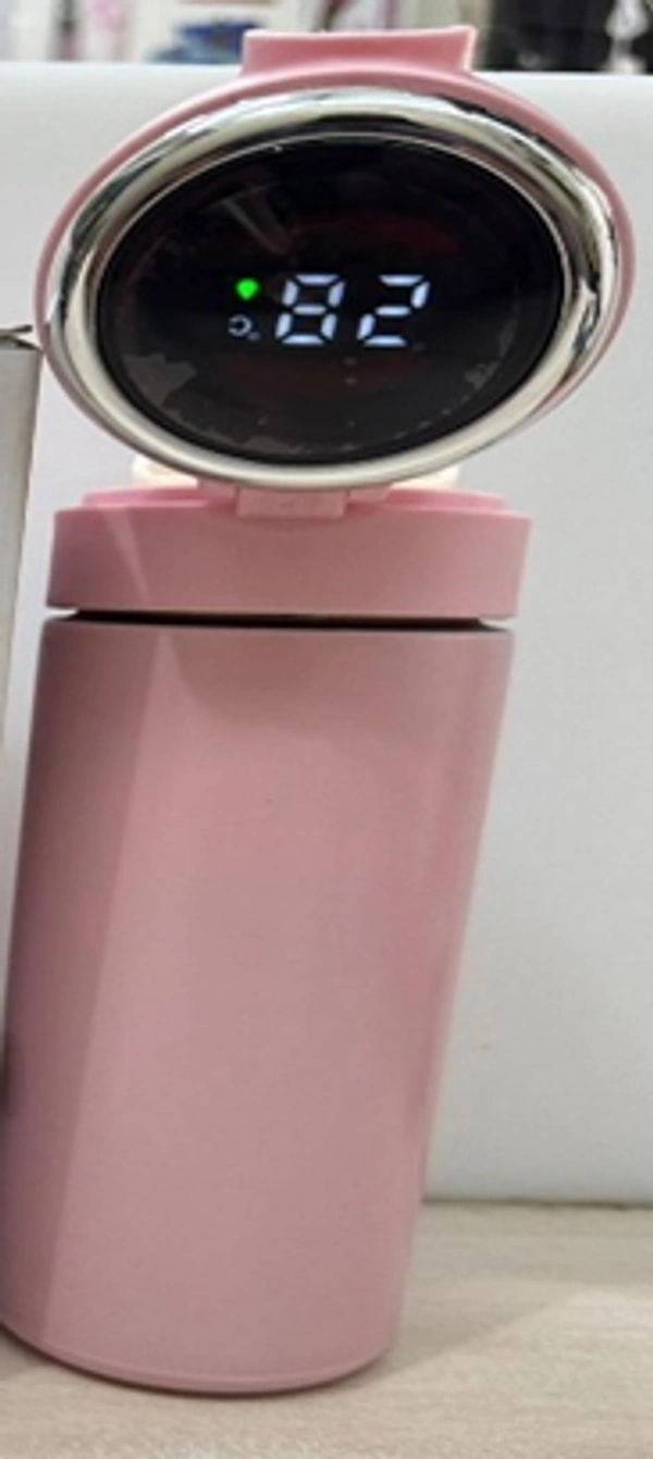 PUSH BUTTON TEMPERATURE SIPPER