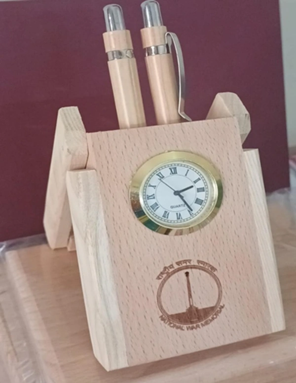 WOODEN PEN STAND WITH TWO WOODEN PENS