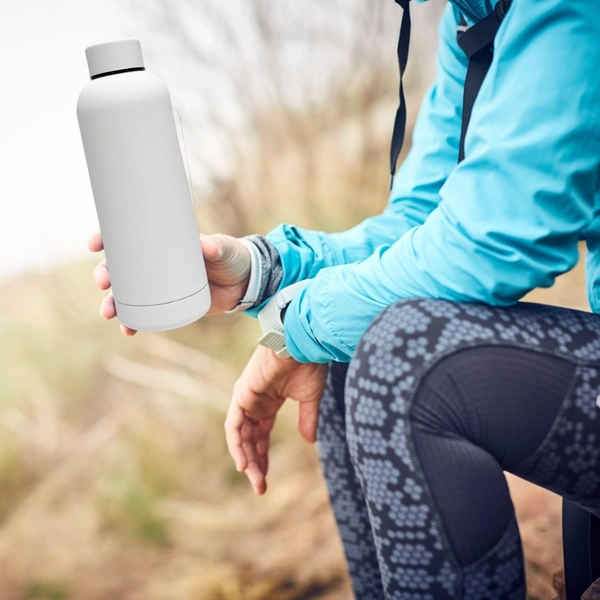 RUBBER TEXTURE MATT FINISH INSULATED BOTTLE - White