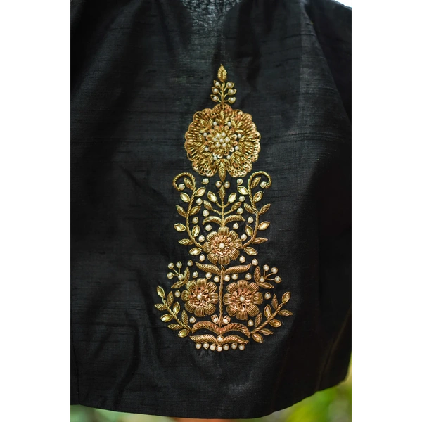 Blouse Design No : AE-001 - Boat Neck