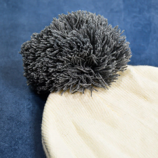 RSDD6340 Men's and Women's Skull Slouchy Winter Woolen Knitted Black Inside Fur Beanie Cap.