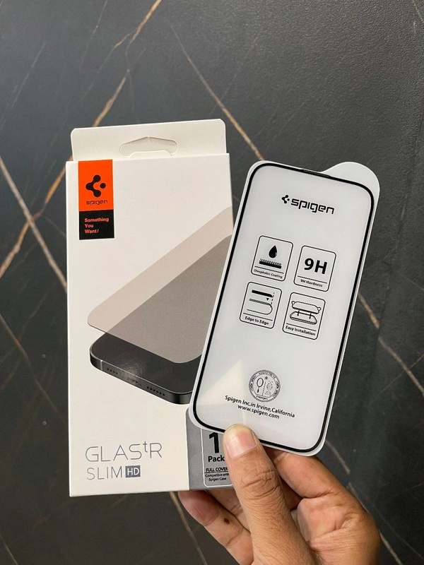 Spigen HD Anti Dust Proof Tempered Glass - iPhone 12