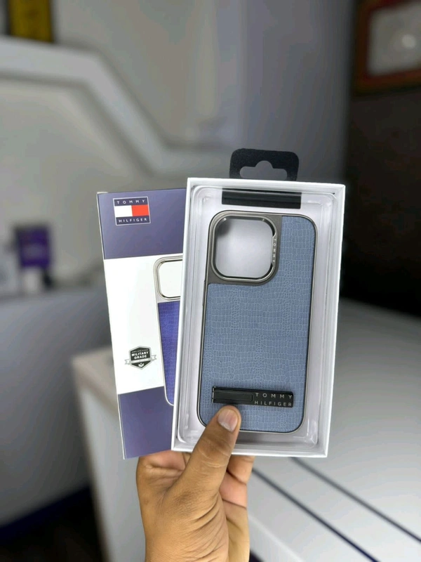 TOMMY HILFIGER Leather Original Case with Cloth And Stand with Logo Metal Case OG Goods - iPhone 15 Pro Max