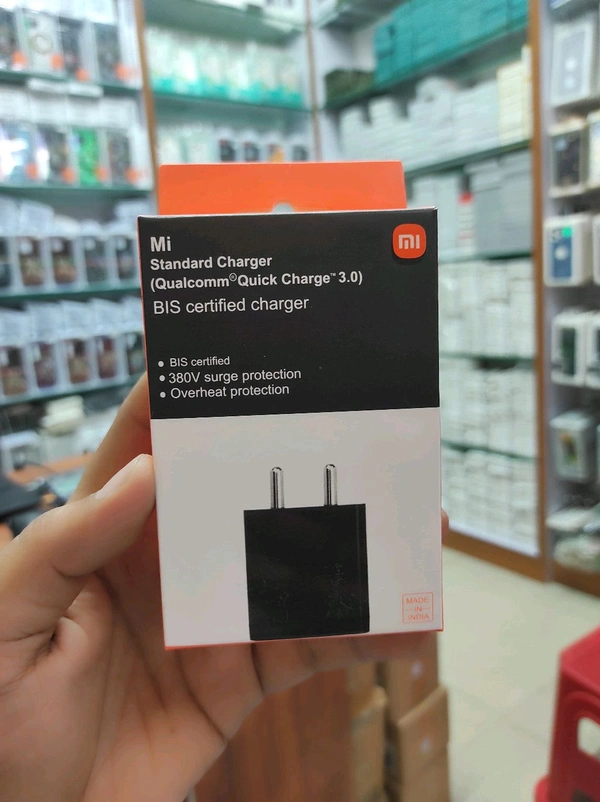 Mi Standard Charger Qualcomm Quick Charge 3.0