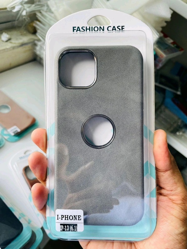 Premium Leather Logo Cut Case  - Sam S24 Ultra