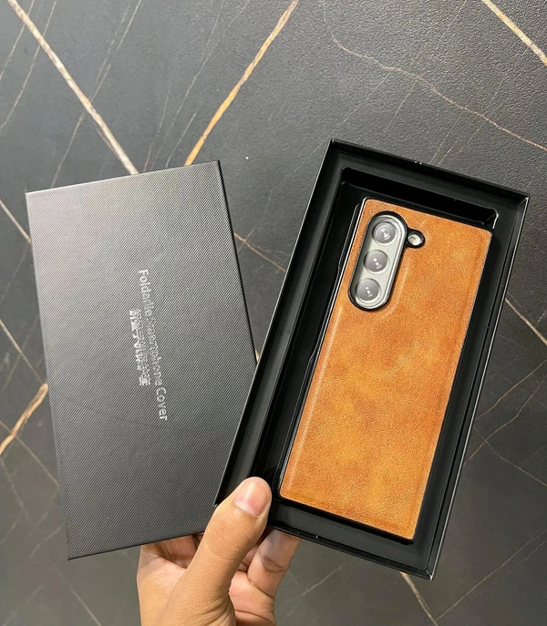 FLIP 6 PREMIUM LEATHER CASE 