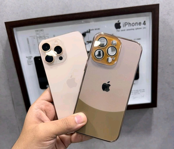 Camera Protection With Matt Logo Premium Case - Ip 15pro