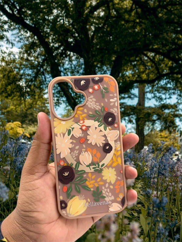 NEW BELLAVENA ORIGINAL GIRL 3D FLOWERS DESIGN CASE  - Sam S24