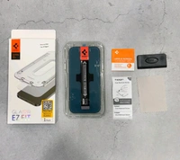 Spigen Anti Dust Proof Privacy Glass With Applicator - iPhone 15 Plus