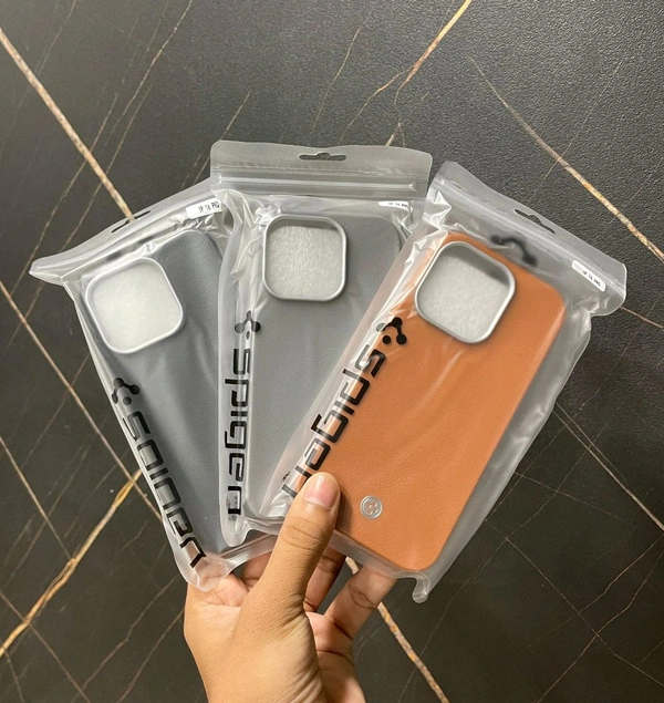 Spigen Leather Metal Design Case  - Iphone 16 proMax