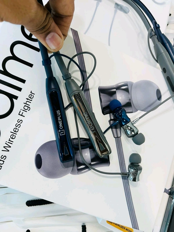 Boat (FIGHTER) Magnetic 🧲 On off+ENC+All Shiny Double Box 350 mah big Battery 🔋  - Boat Fighter Neckband