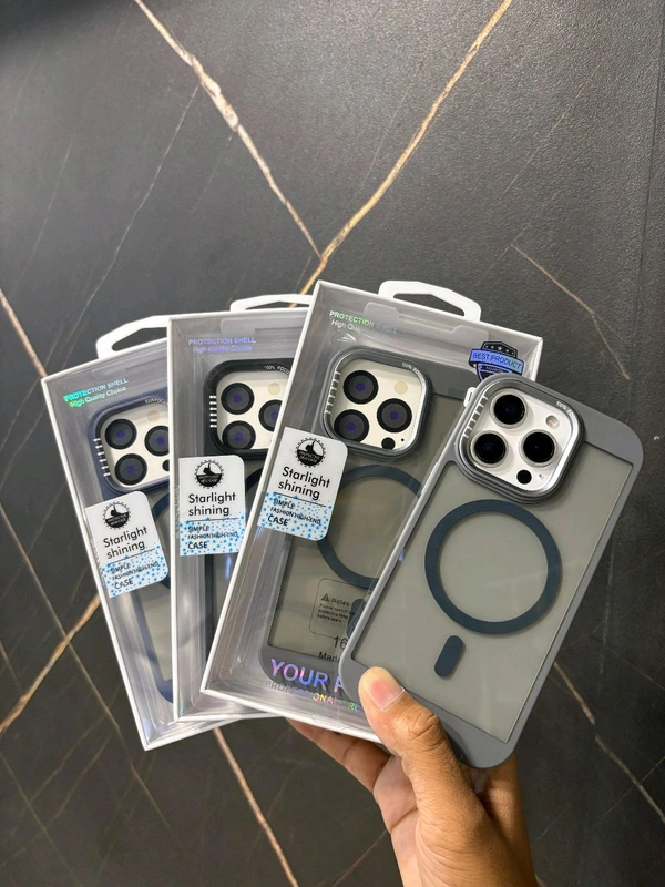 *NEW IPHONE TITANIUM MATTE MAGSAFE CASE*
New W1 design 
 magsafe &metal button  - Ip 16plus