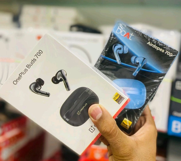 Airdopes 700 Buds Premium Sound Quality