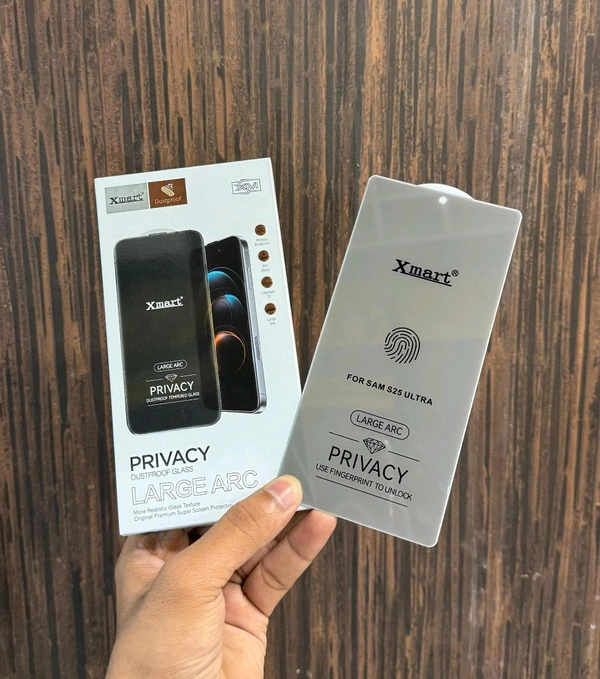 Xmart Large ARG Glass Transparent Privacy Glass  - IPhone 15 Plus