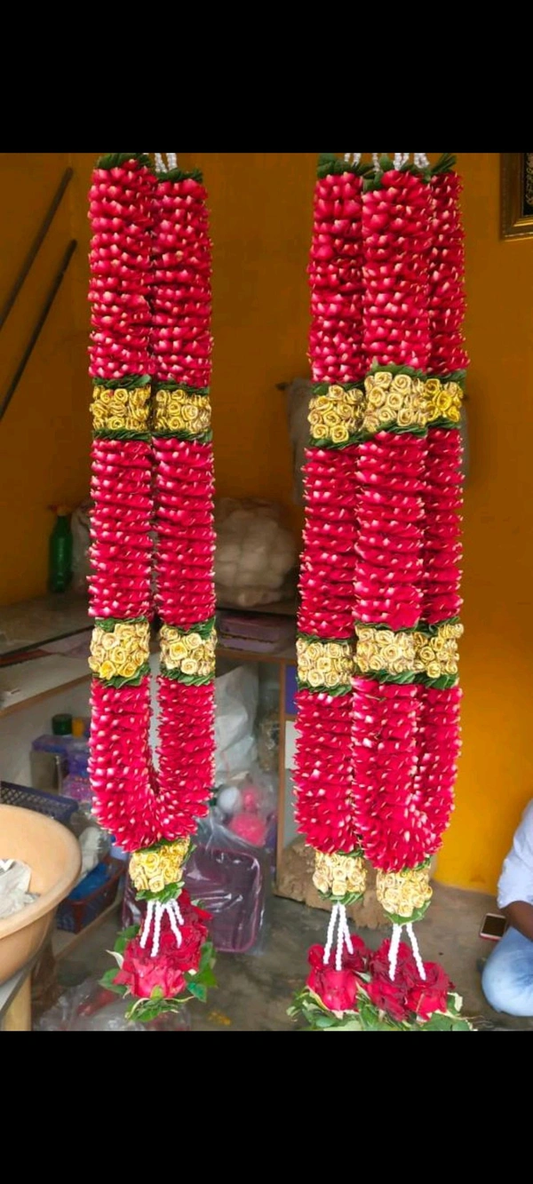 Rose Petals Garland 