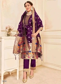 Paithani Banarasi Suit - L, Black