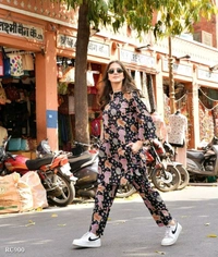 Beautiful Cotton Cordset - L
