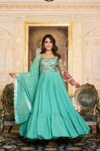 Royal Unique Gown - M, Pink