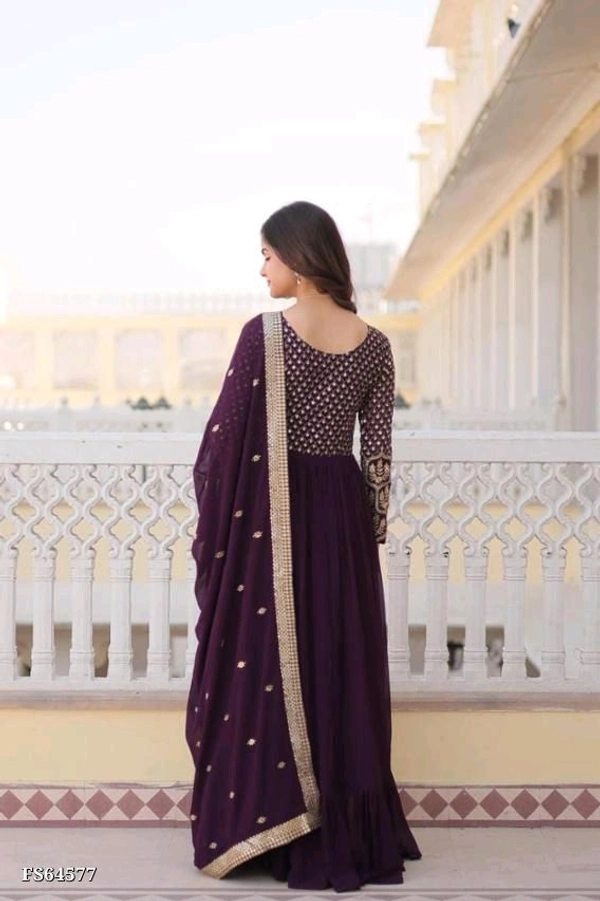 Royal Multi Zari Gown - L, Purple