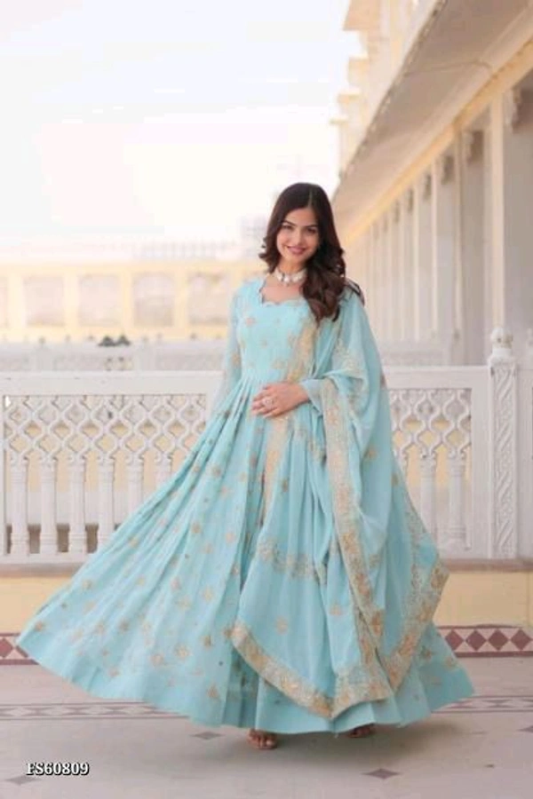 Royal Villa Gown - M, Sky Blue