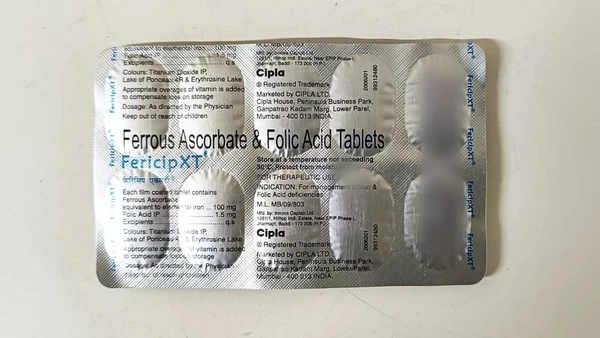 Fericip XT Tablet