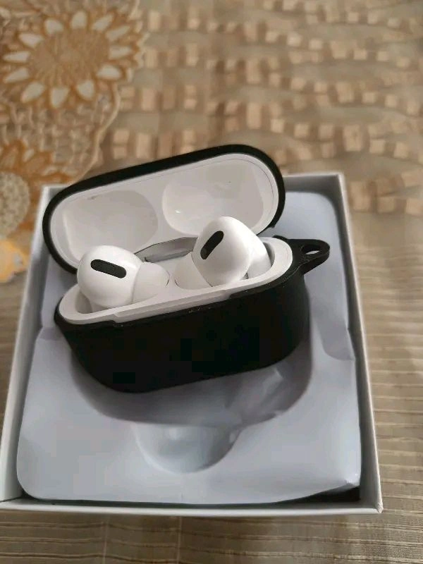 Bluetooth Earbuds at Your Budget Price 