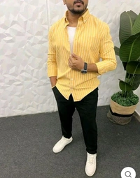 Men's Striped Shirts - M