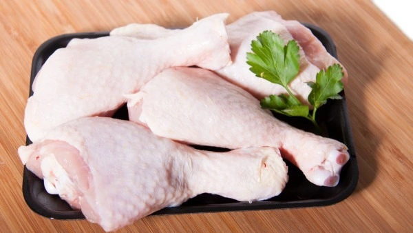 Chicken leg pieces with skin - 1 kg